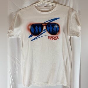 Genuine Stranger Things Graphic 80s Sunglasses Tee - Men’s Size Small - RARE!